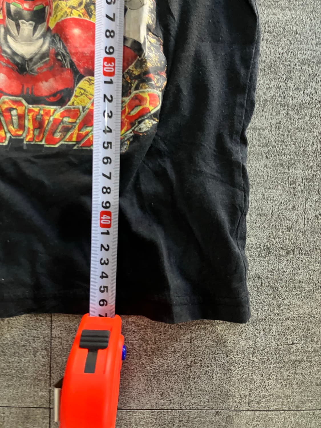 일본빈티지 Bandai 핀터깔y2k 딱붙핏 반팔티셔츠 상품이미지3