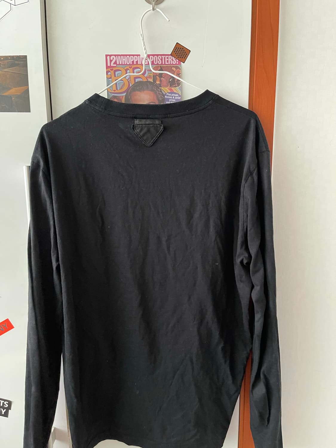 프라다 롱슬리브 블랙 xxl 상품이미지5