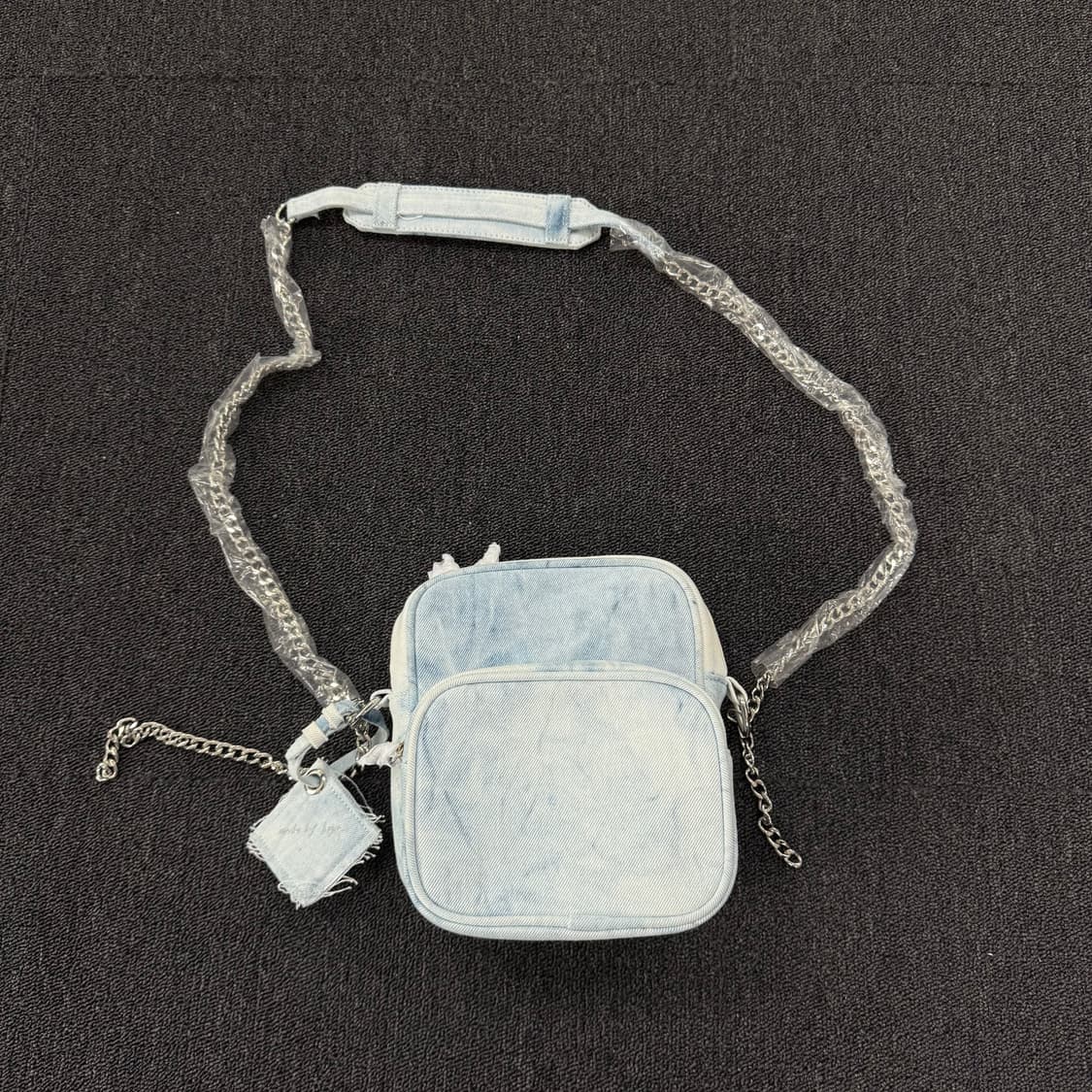 BTS 제이홉 side by side mini bag 데님가방 상품이미지1