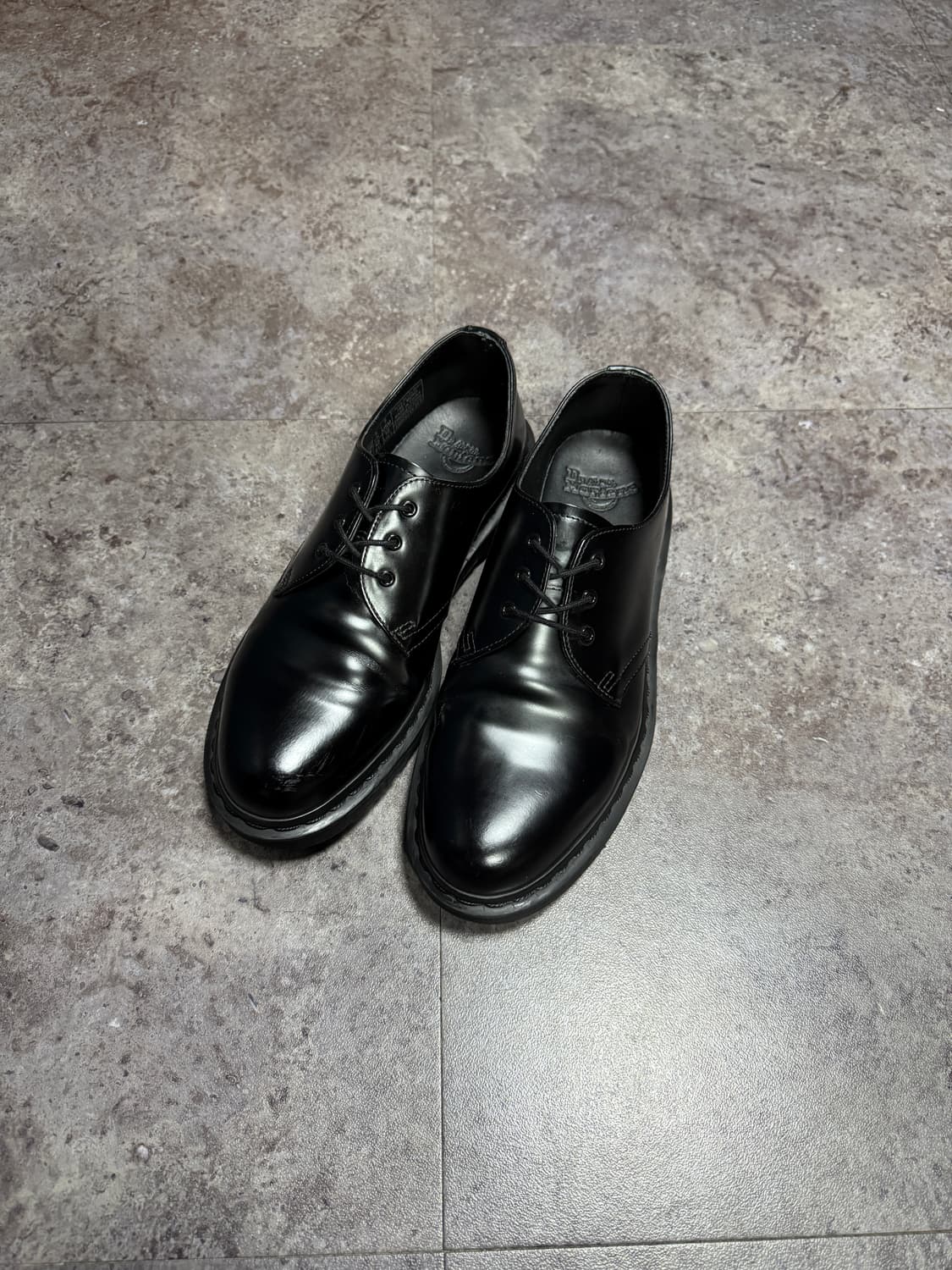 닥터마틴 1461 모노 270 상품이미지1