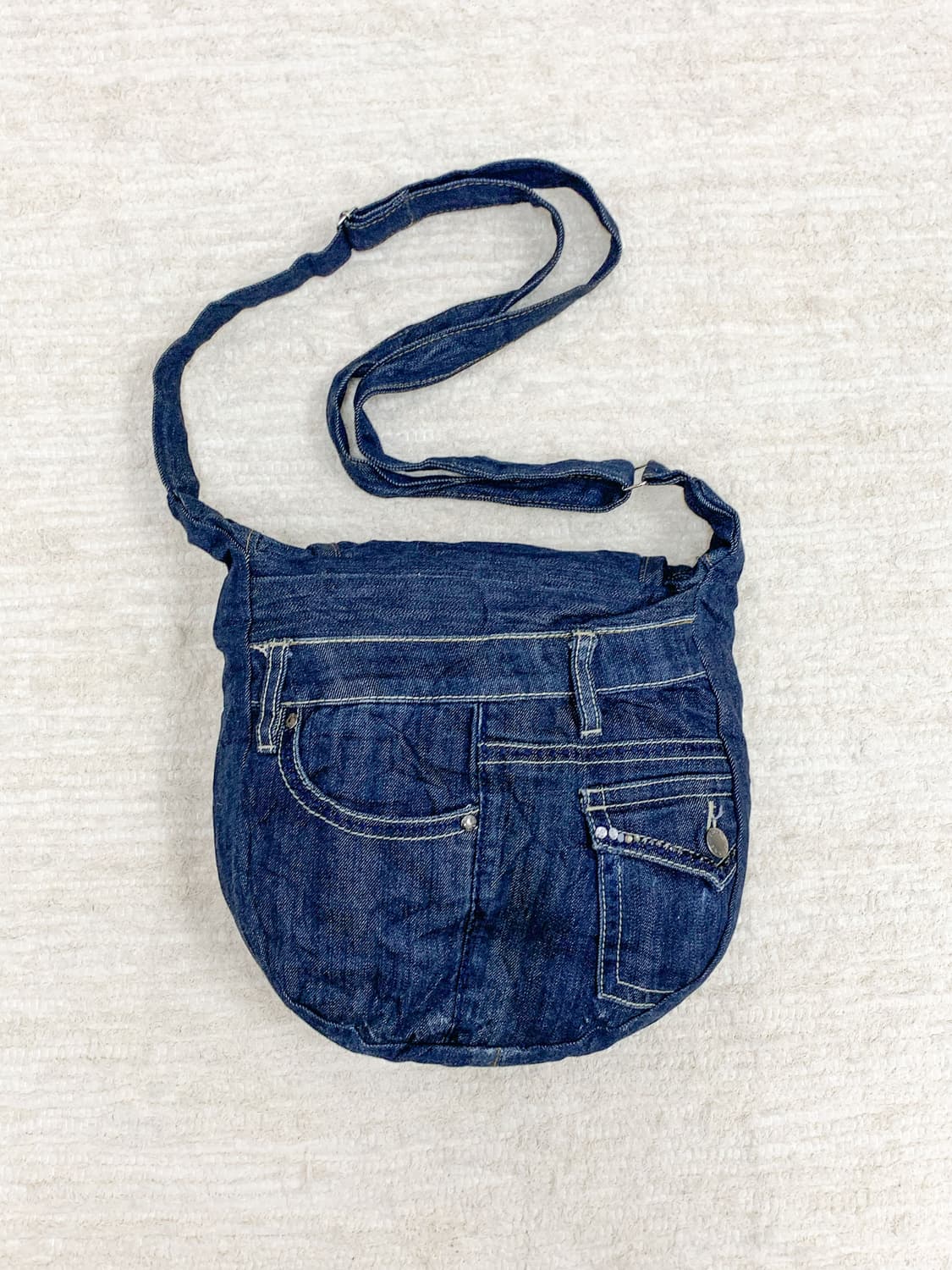 Blue Denim Cubic Crossbody Bag 상품이미지3