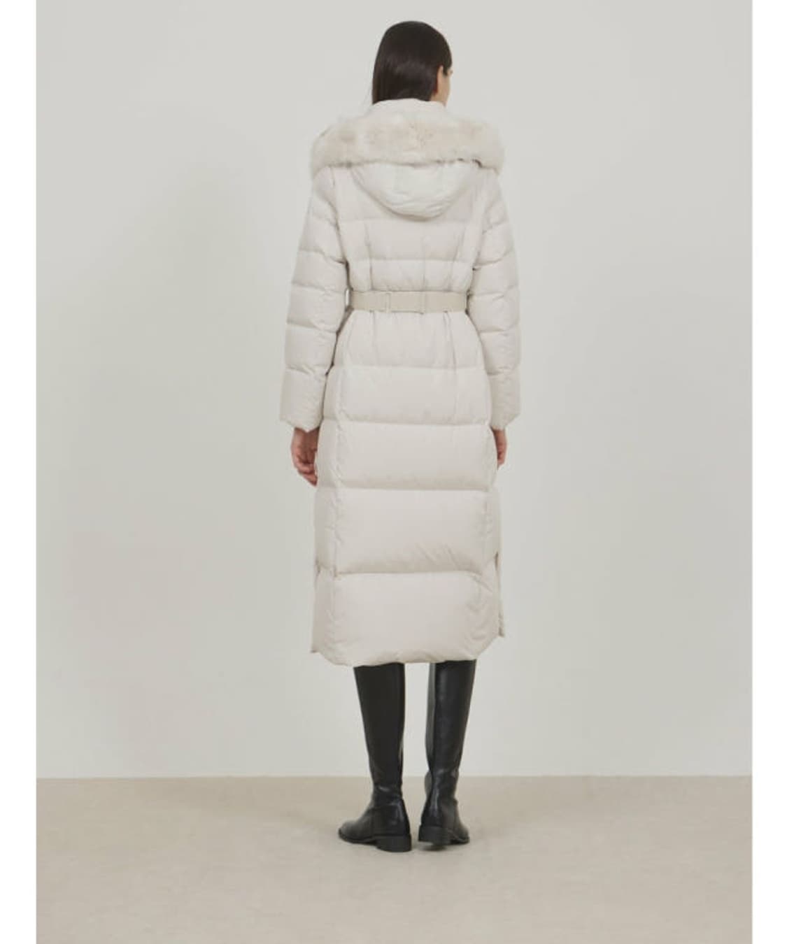 쥬크 ZOOC 벨티드 슬림핏 롱 구스 다운패딩
아이보리 사이즈55 새상품 상품이미지4