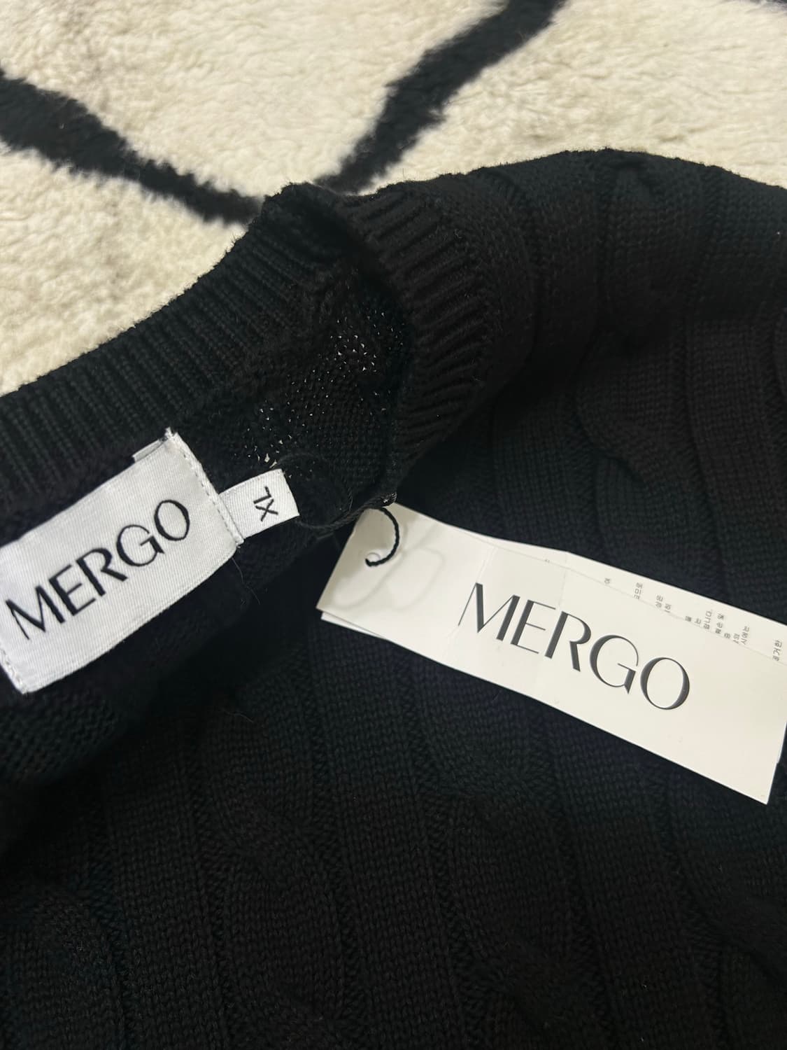 [XL]Mergo 라운드 꽈배기 니트/블랙 상품이미지5