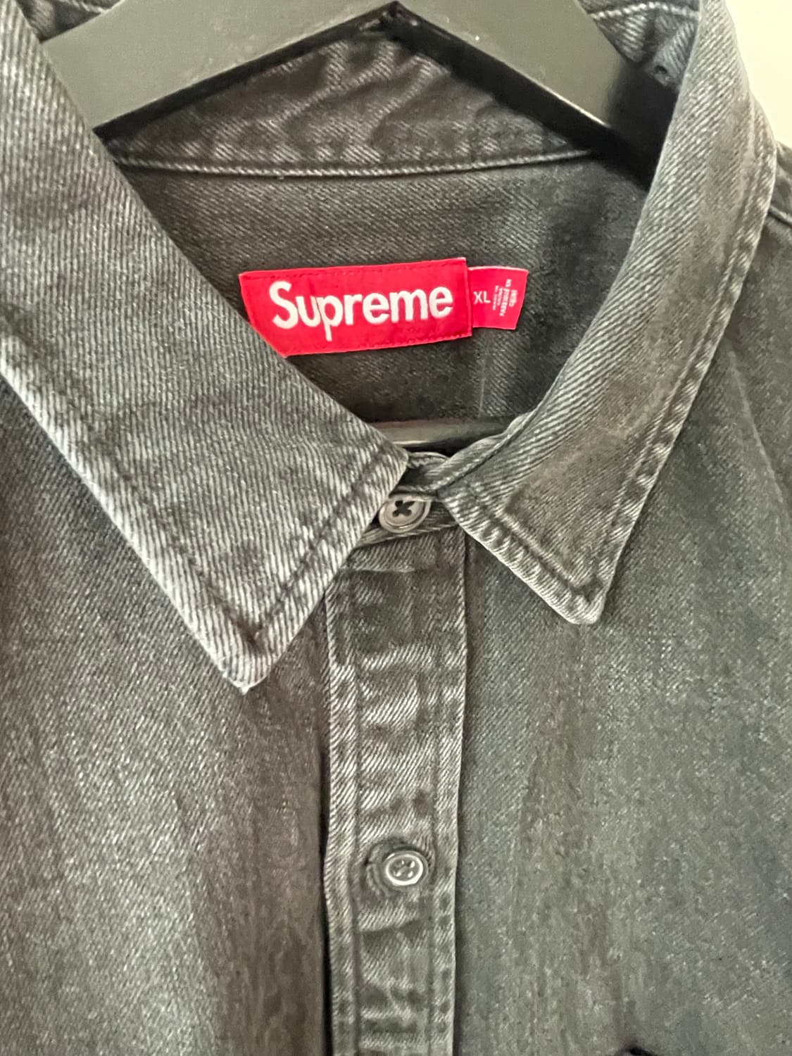 슈프림 루즈 핏 숏슬리브 데님 페인터 셔츠 블랙 상품이미지3