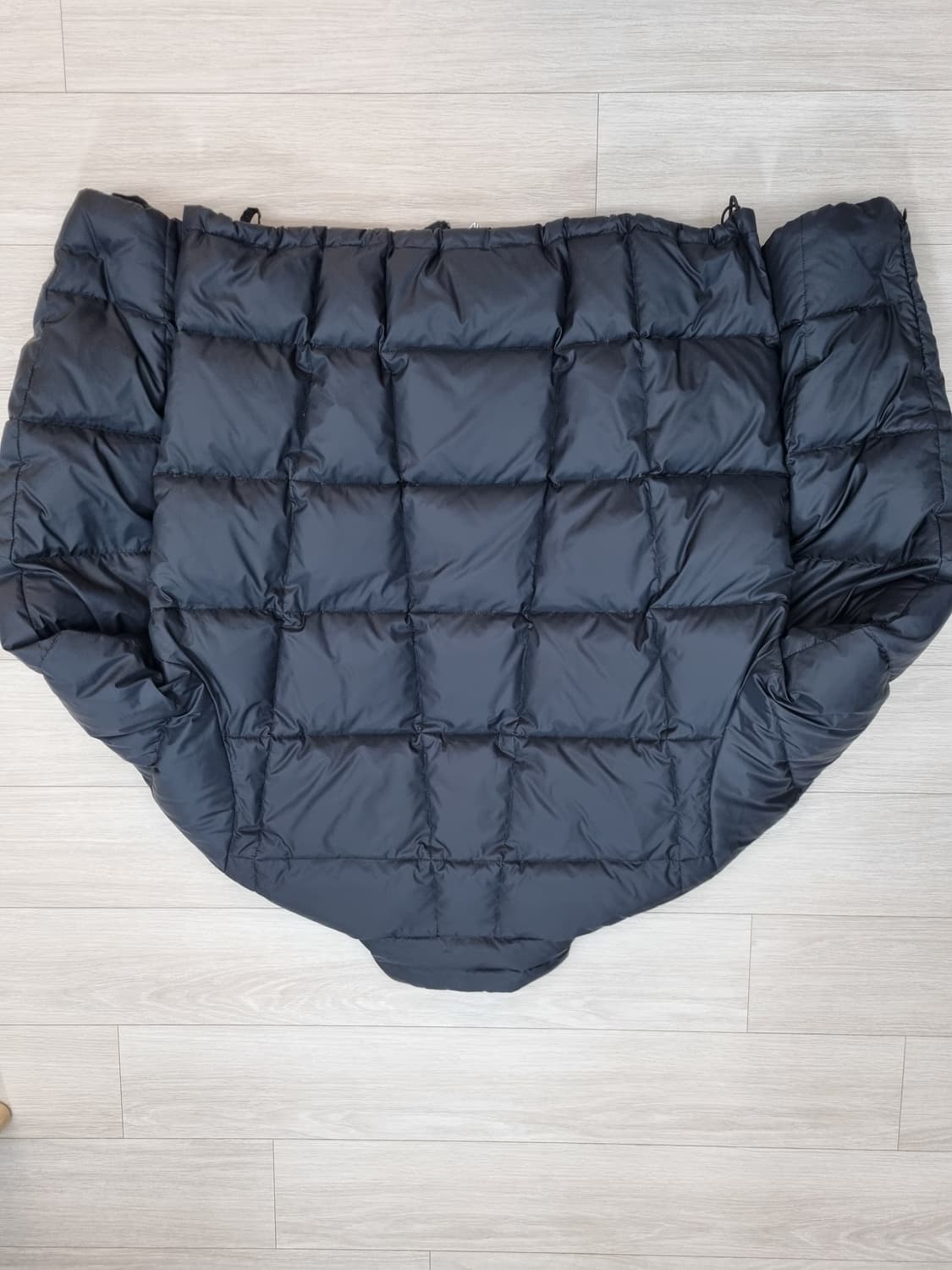 밀로아카이브 베타다운패딩 [m] 상품이미지5