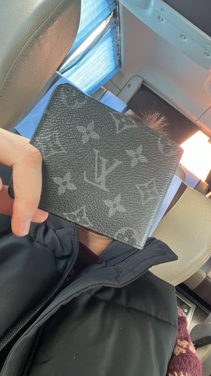 루이비통 지갑 이클립스 멀티플 정품  상품이미지1
