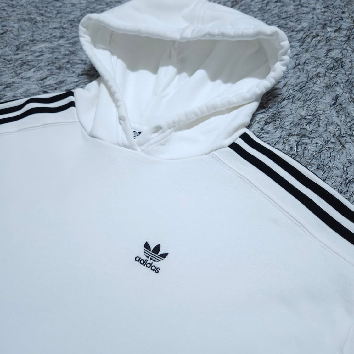 아디다스) XS 여자 크롭 후드티셔츠 / 왕눈이샵 상품이미지4