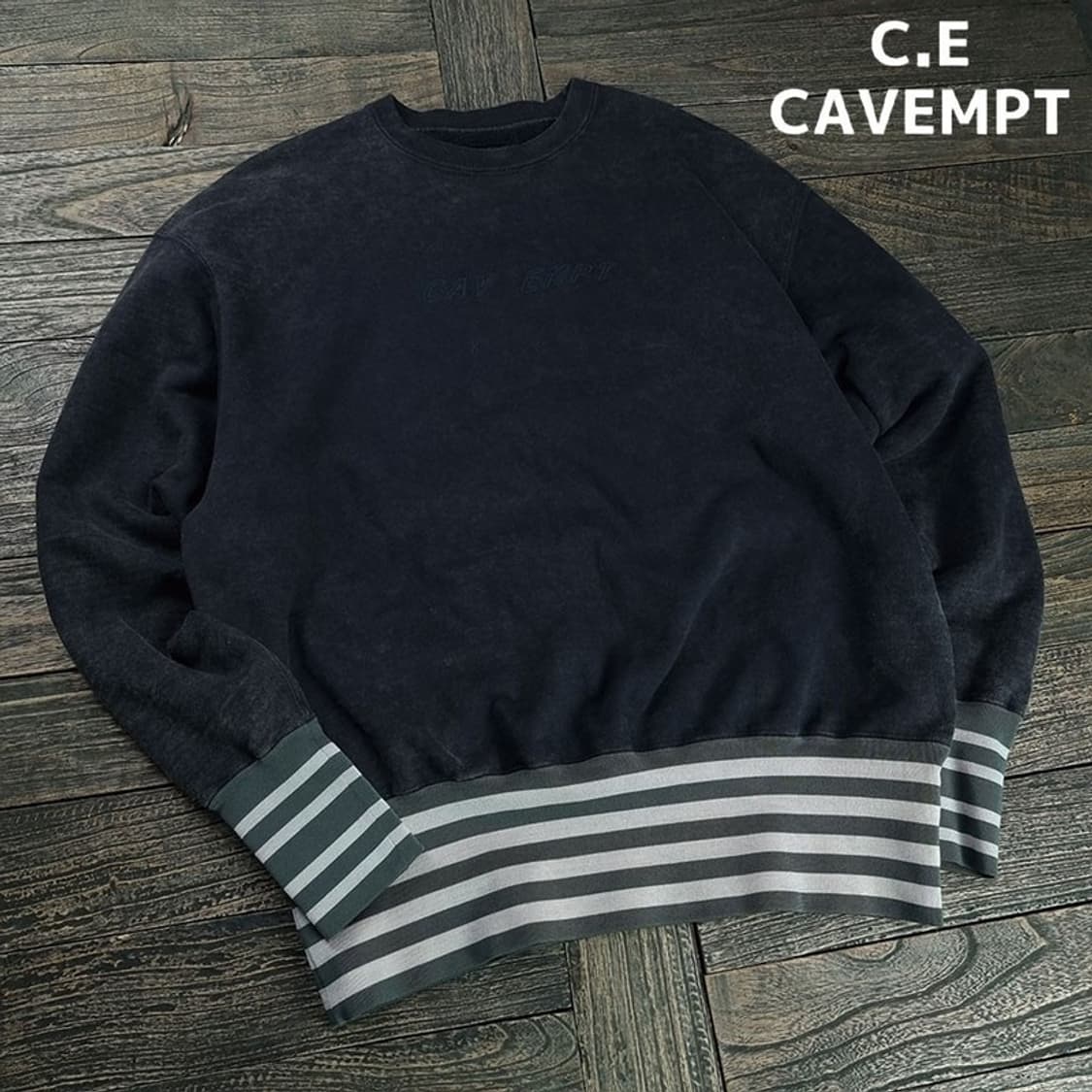 [카브엠트] 스트라이프 빈티지 워싱 오버핏 맨투맨 P01484 상품이미지1