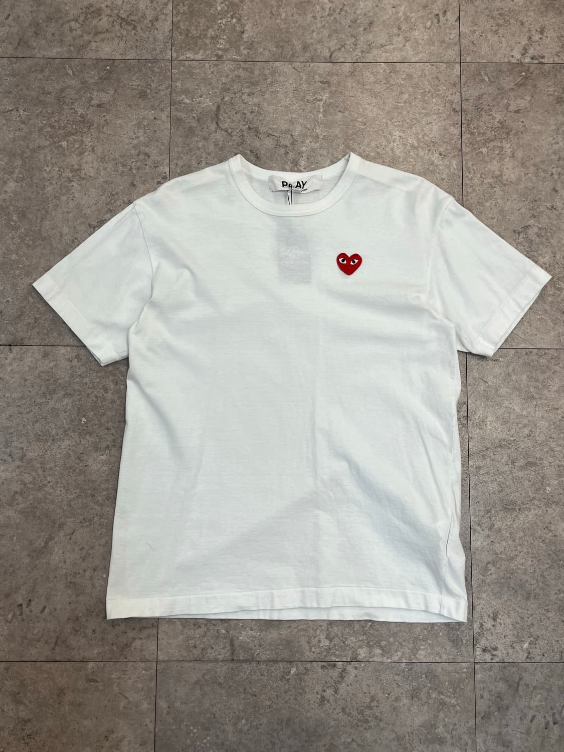 꼼데가르송 레드 하트 반팔티 화이트 XL #csz3327 상품이미지4