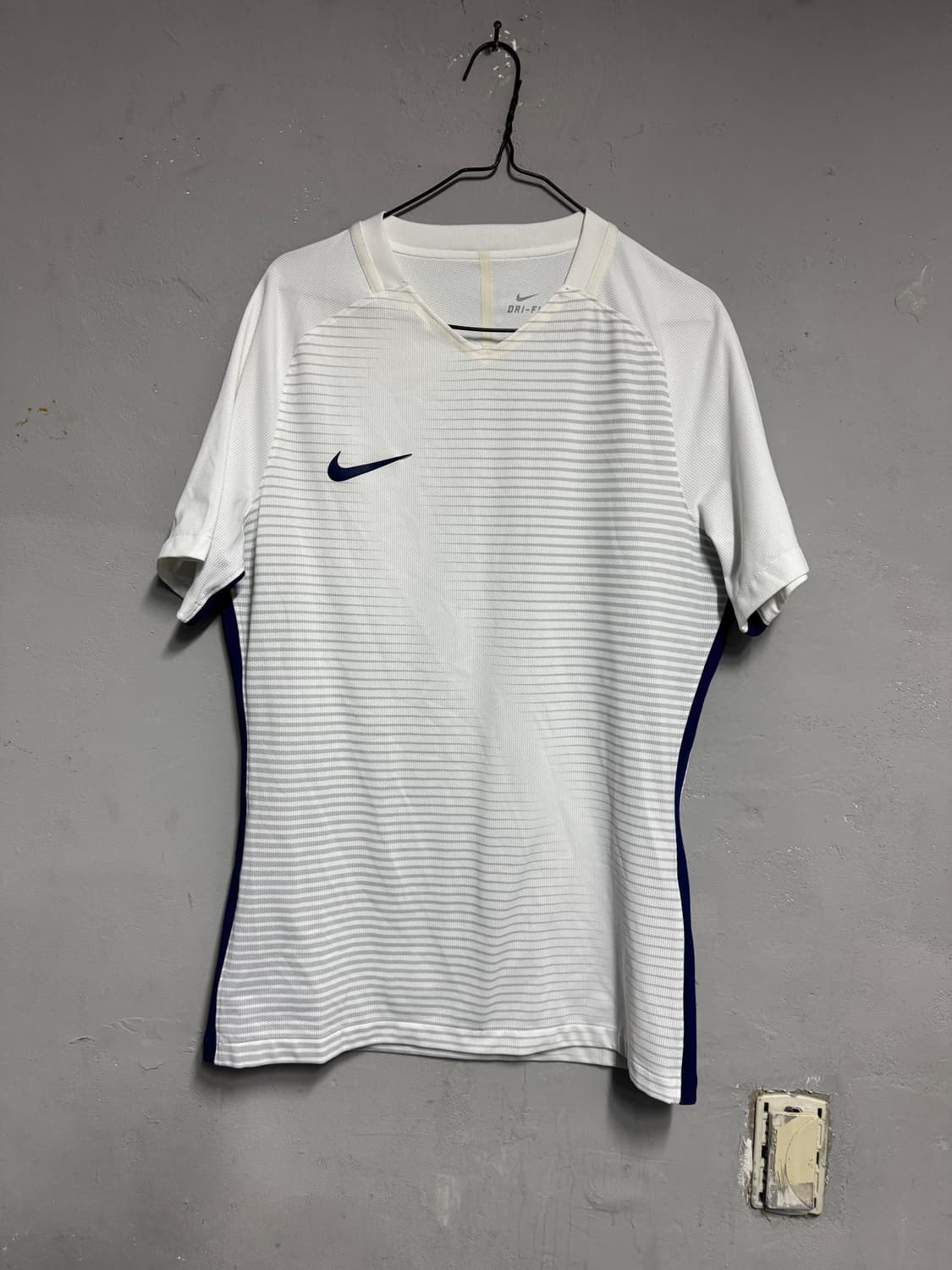 나이키 흰파 국대 상의 xl 상품이미지2