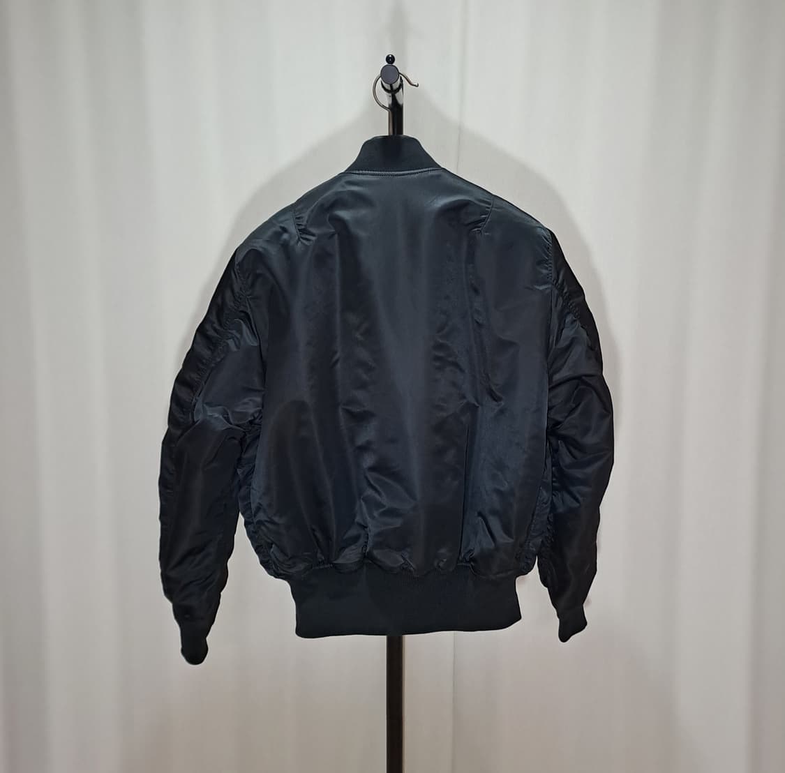 (새제품) 알파인더스트리 블러드칫 ma-1 항공점퍼 L B266 상품이미지4