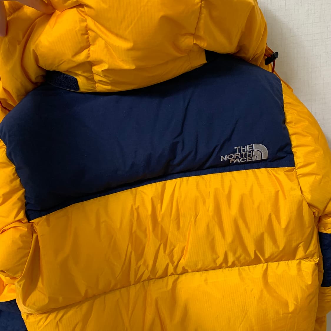 노스페이스 700 구스다운 M 거위털 써밋 패딩 옐로우 상품이미지5