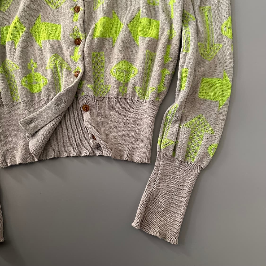 비비안 웨스트우드 orb로고 여성 가디건 상품이미지4