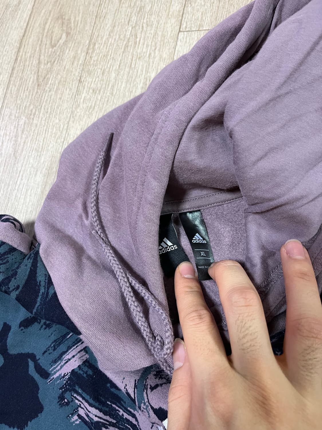 아디다스 빈티지 패턴 후드티 라벤더  상품이미지3