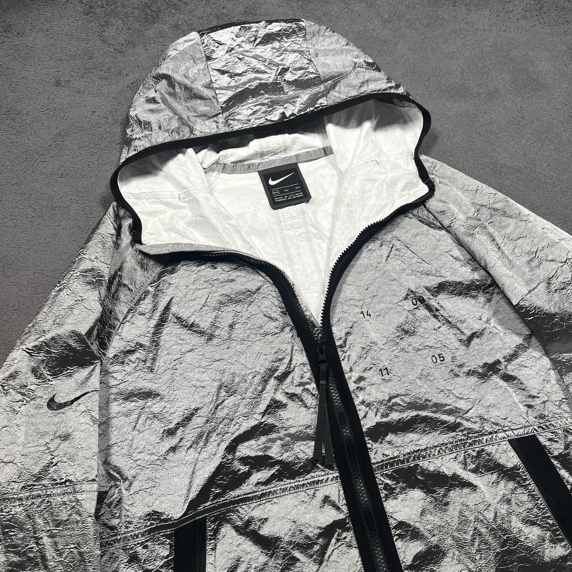 나이키 실버 나일론 리플렉터 테크팩 투웨이 자켓 상품이미지1