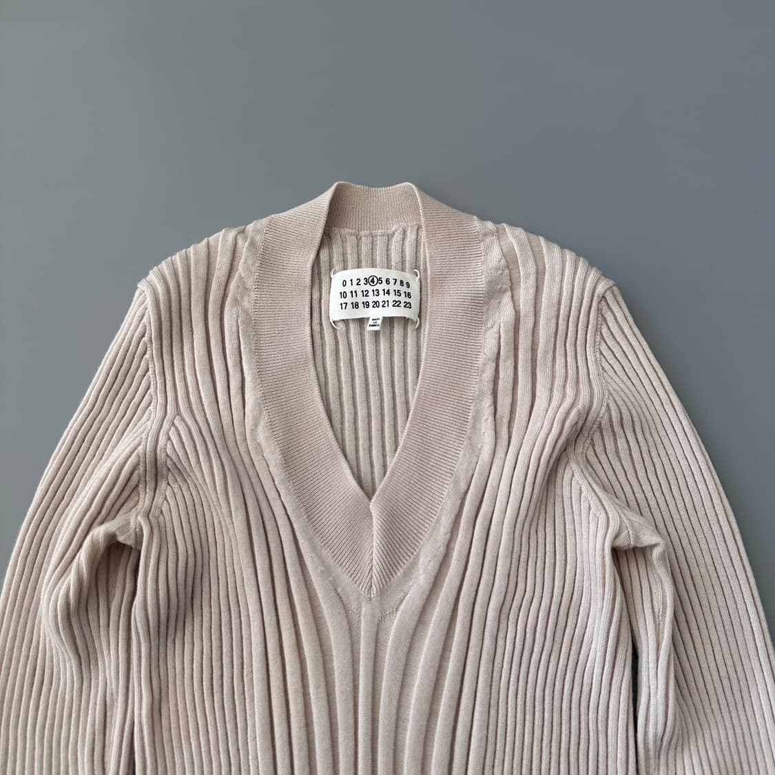 마르지엘라 maison margiela 니트 상품이미지3