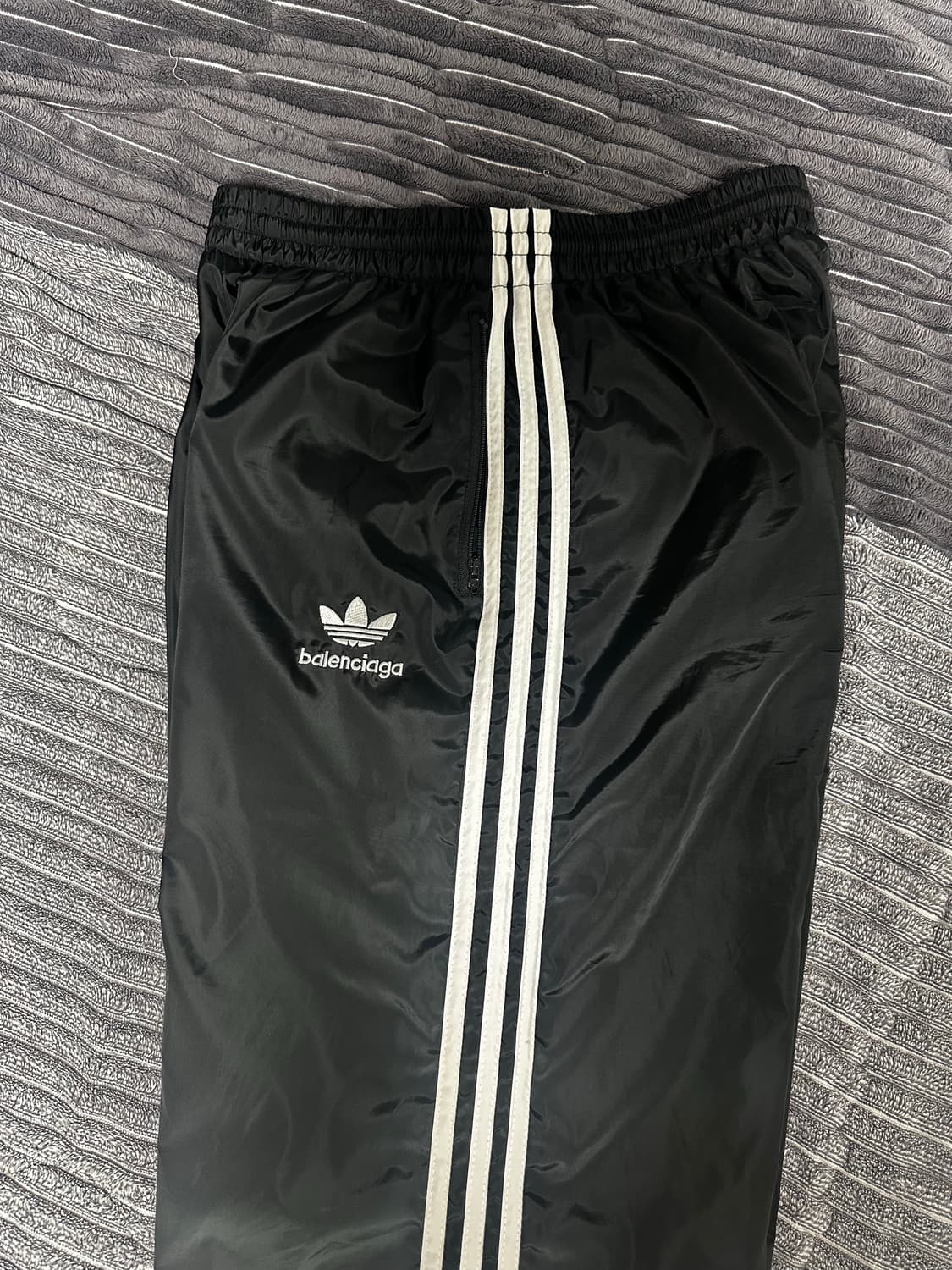 아디다스 발렌시아가 트랙팬츠 상품이미지1