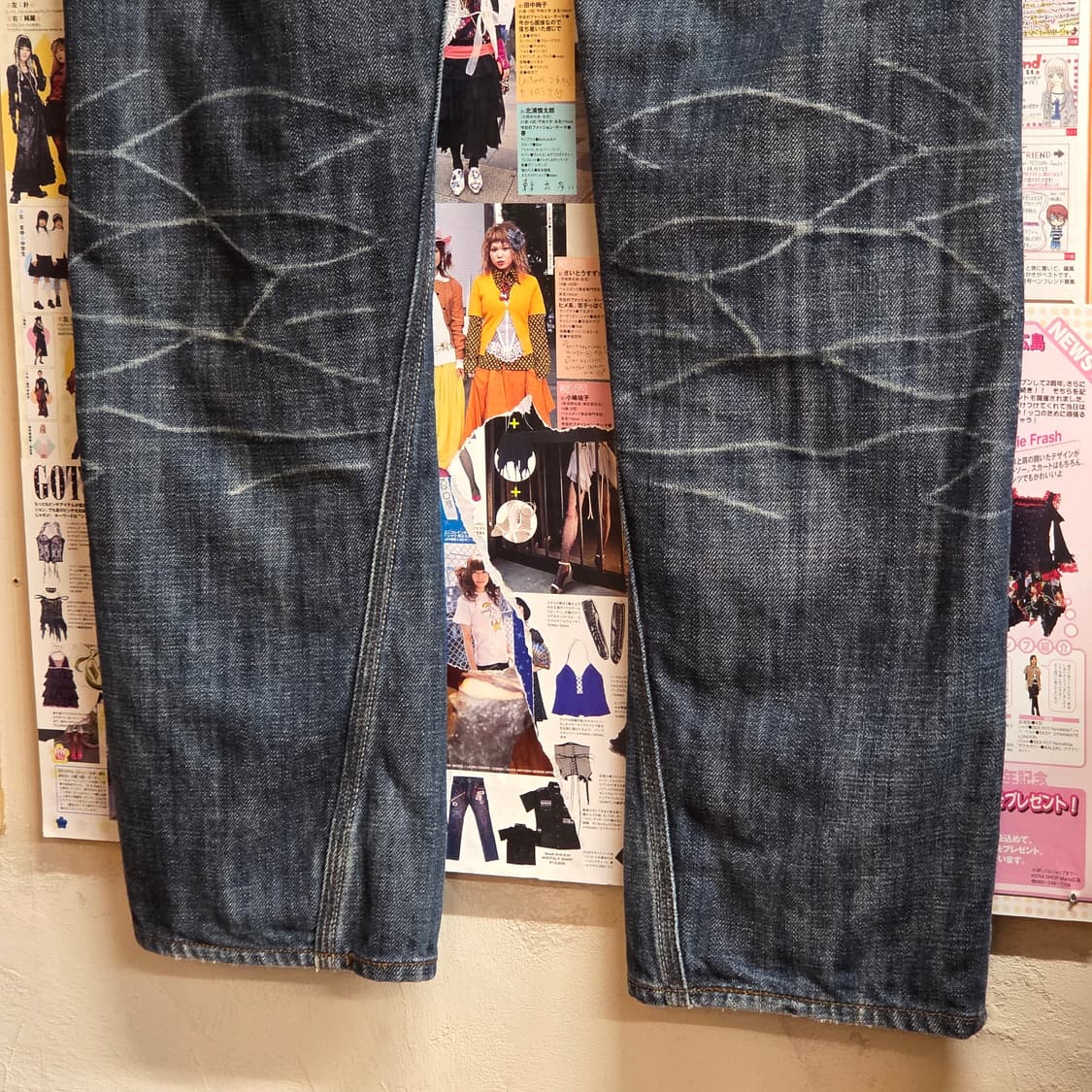 리바이스 포켓 포인트 워싱 데님 팬츠 상품이미지4