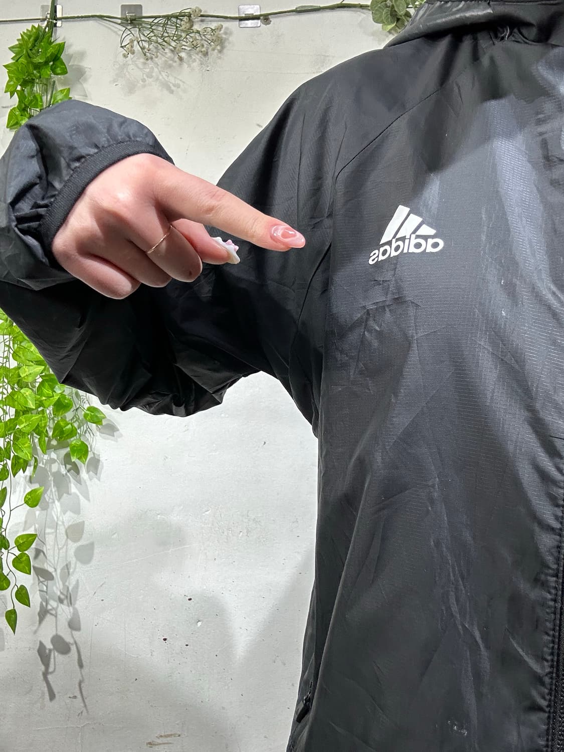 아디다스 블랙 후드 바람막이 트랙 자켓 M 상품이미지4