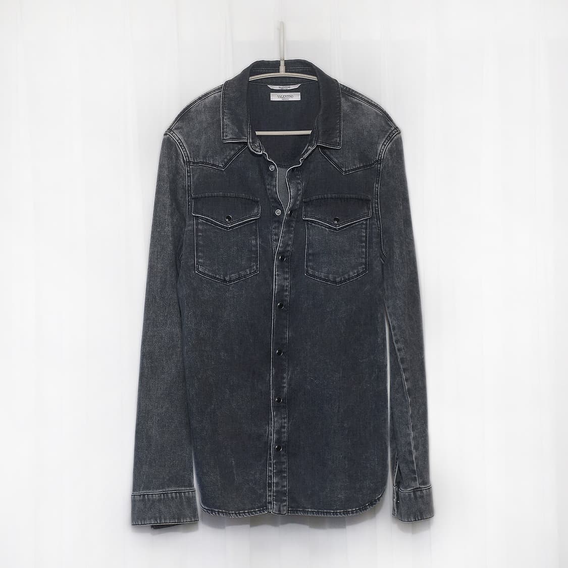 발렌티노 워시드 데님 웨스턴 셔츠 버튼 자켓 (48 / 100) 상품이미지1