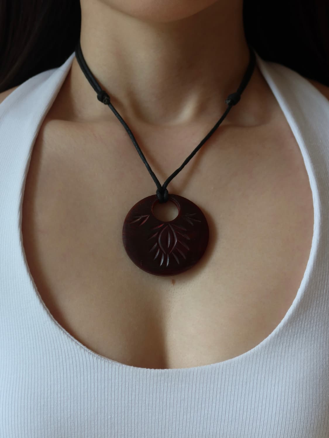 leaf carved necklace 상품이미지1