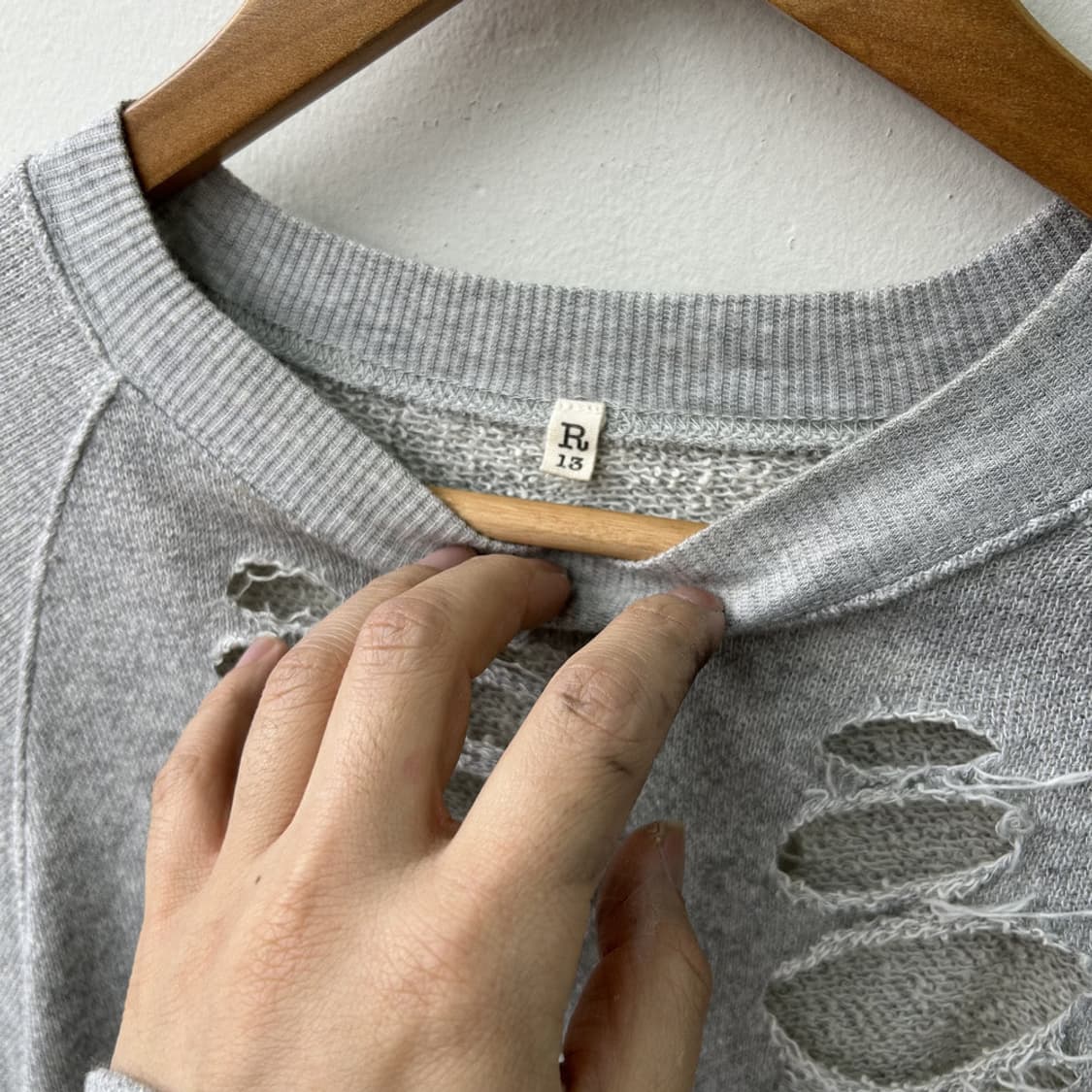 16151 - R13 알써틴 디스트레스드 스웻셔츠 상품이미지4