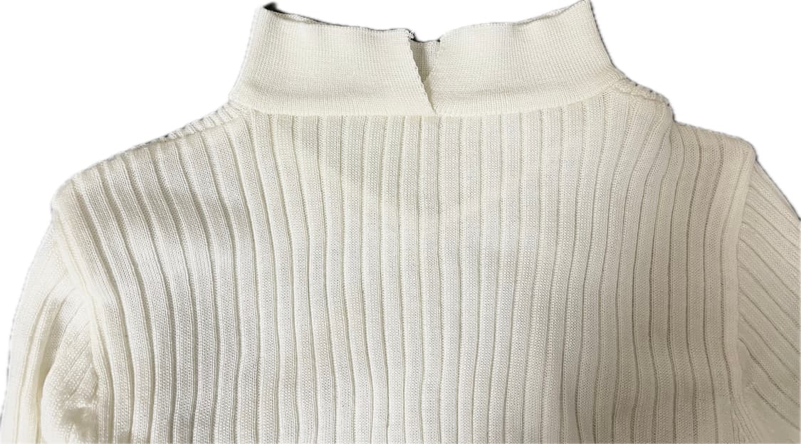 반폴라 아이보리 니트 상품이미지3