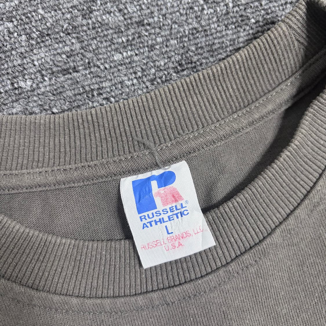러셀 애슬레틱 로고 프린트 반팔티 상품이미지4