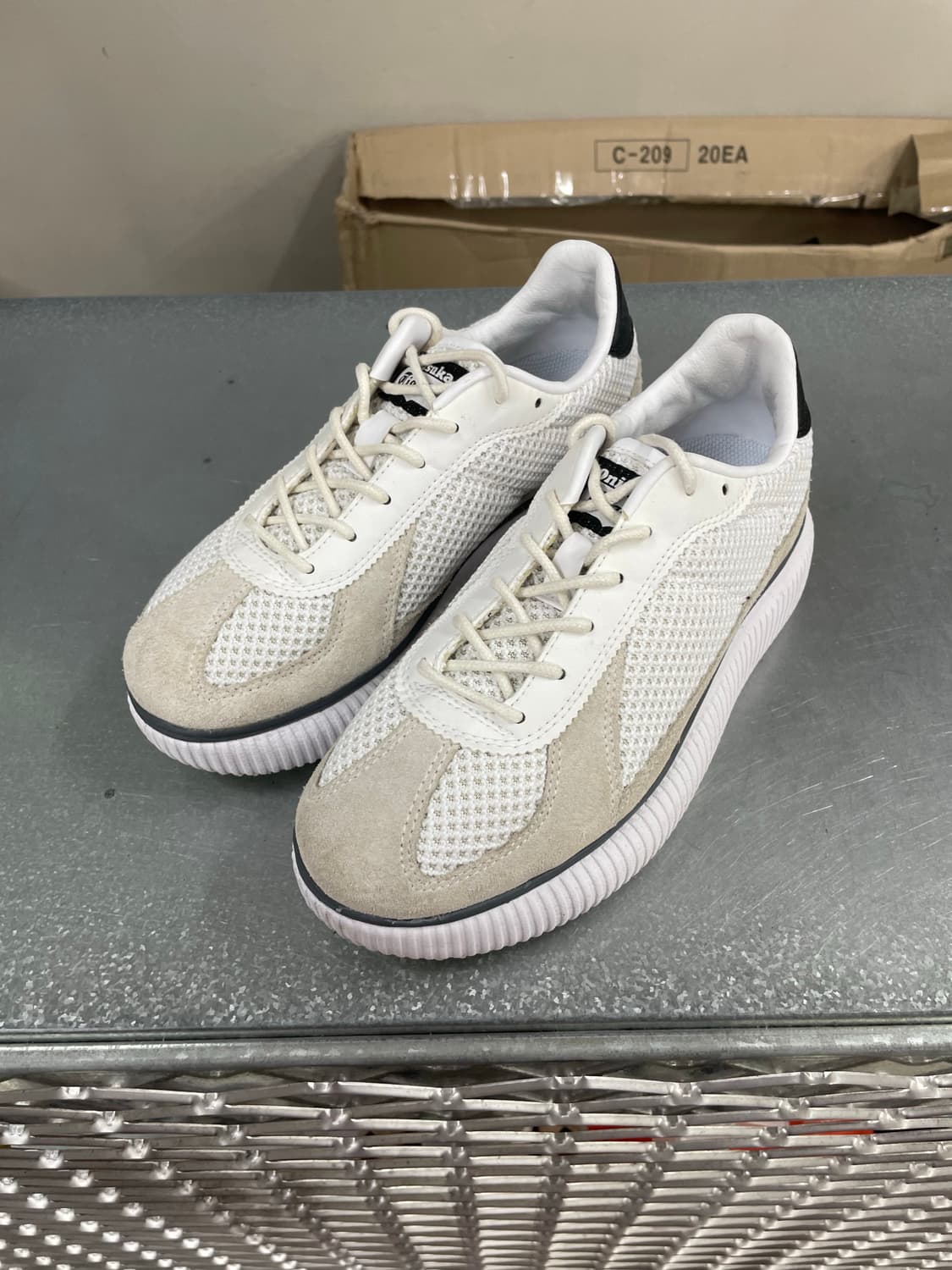 오니즈카 타이거 델리시티 메쉬 240 상품이미지2