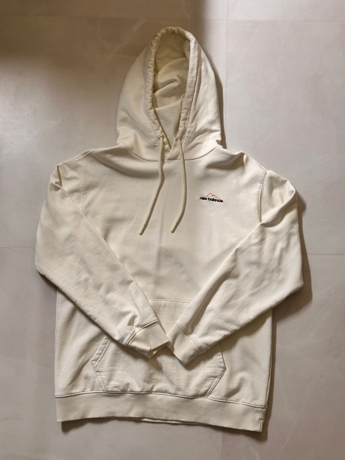 뉴발란스 후드티(흰색) 상품이미지1