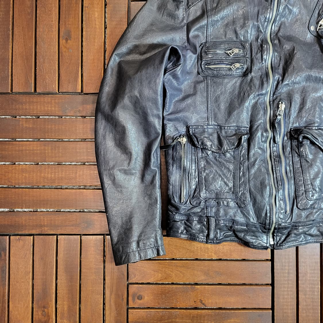 레더 바이커 자켓 (100) *전면부 지퍼 체결 잘 안됨* 상품이미지3