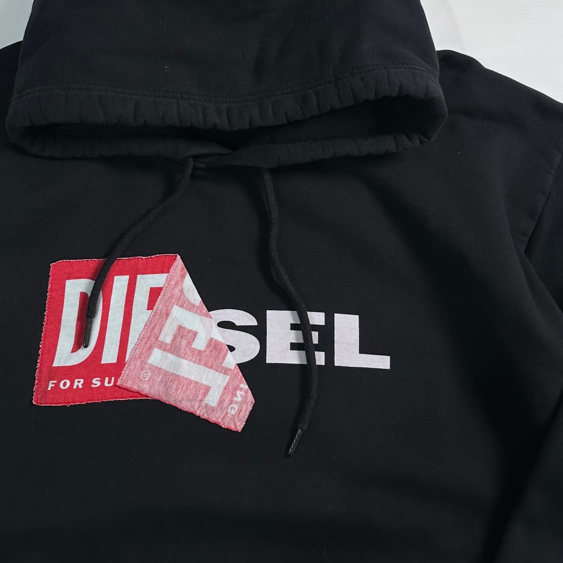 디젤 로고 블랙 후드티 상품이미지4