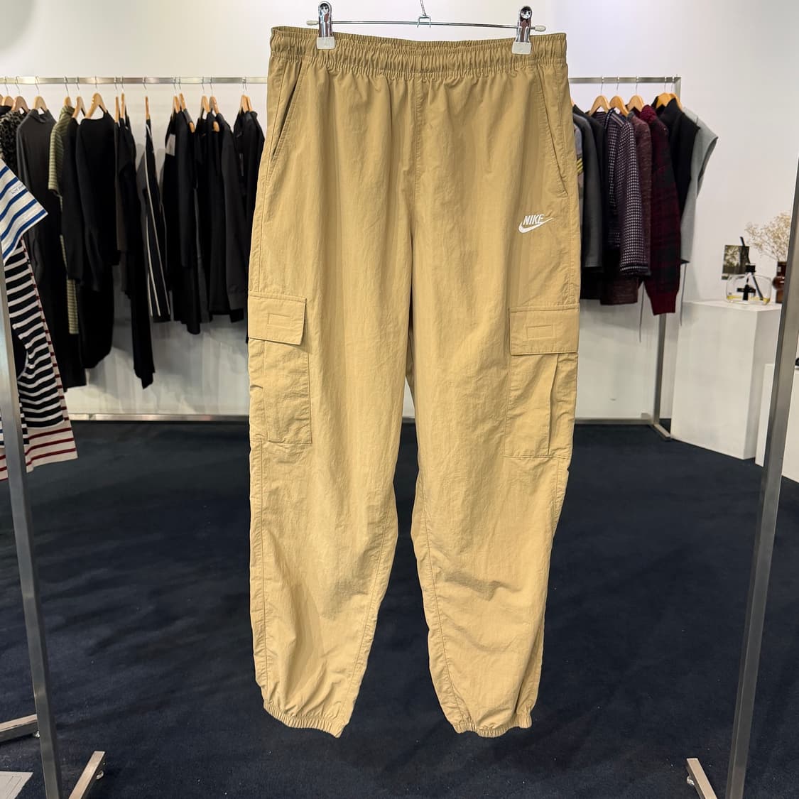 [M] 나이키 클럽 우븐 카고 조거팬츠 상품이미지1