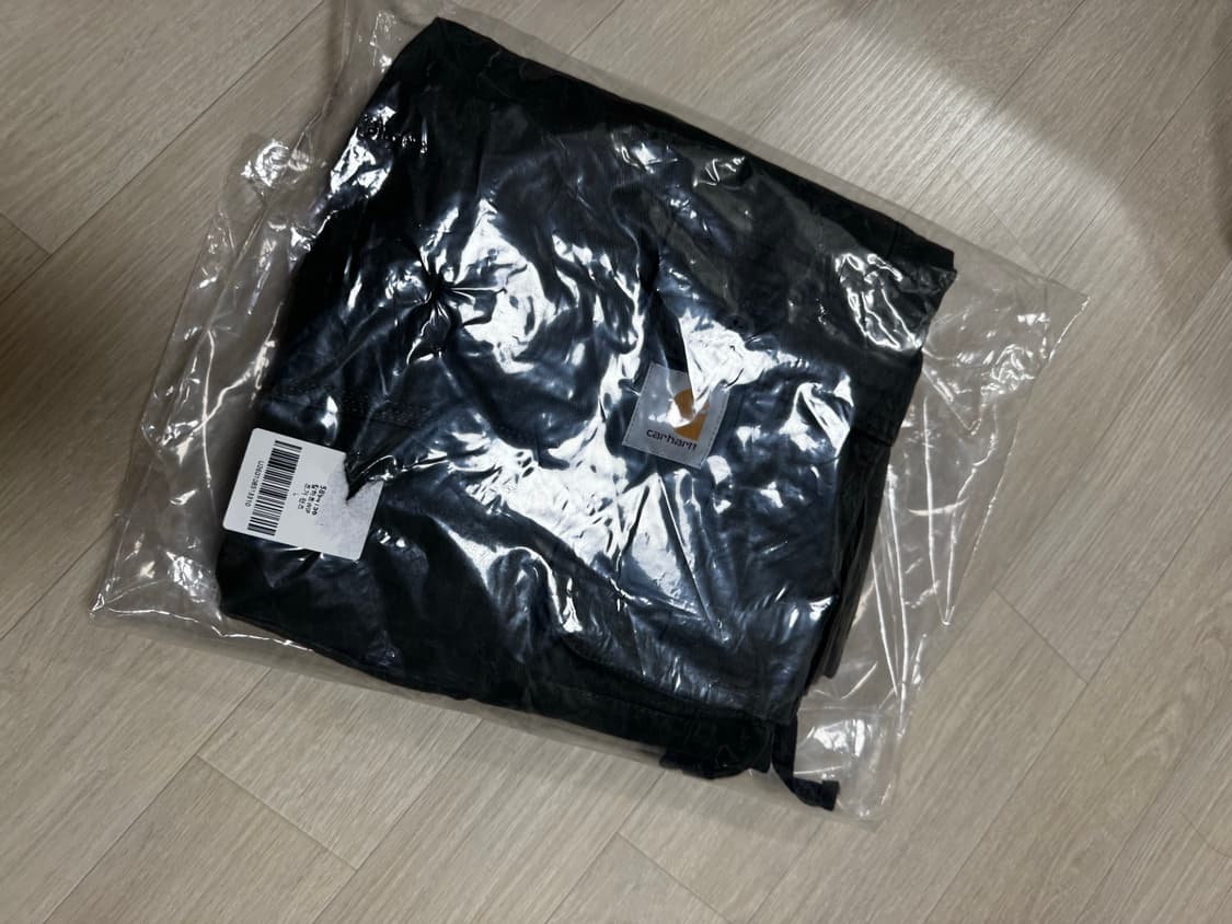 [32x32] 칼하트 블랙 카고팬츠 상품이미지4