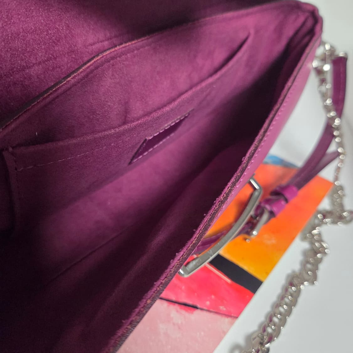 LOUISVITTON 루이비통 정품 에삐 바게트 몽테뉴 포쉐트 미니숄더 상품이미지9