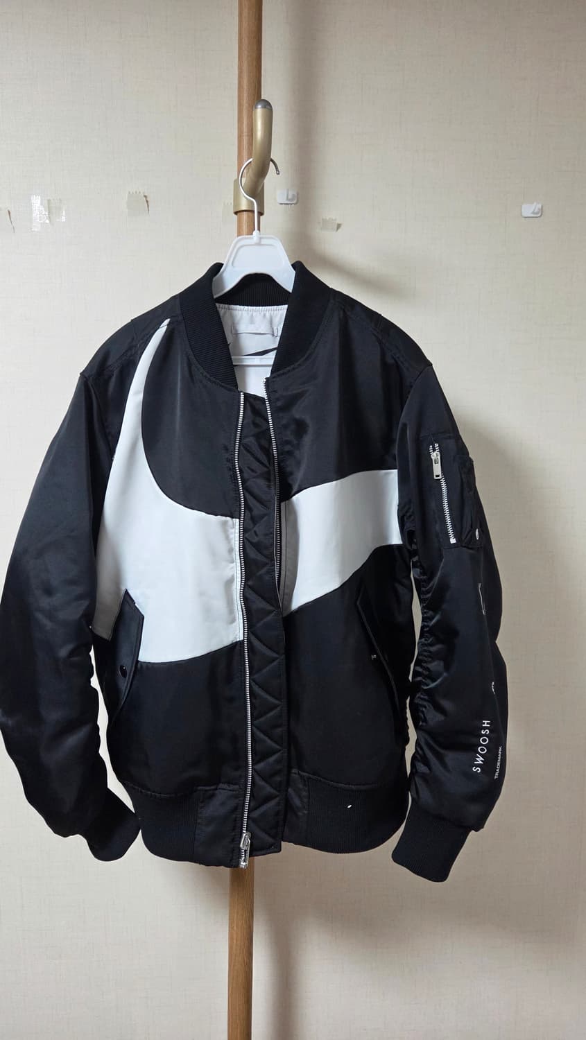 나이키 써마핏 빅스우시 봄버 자켓 상품이미지1