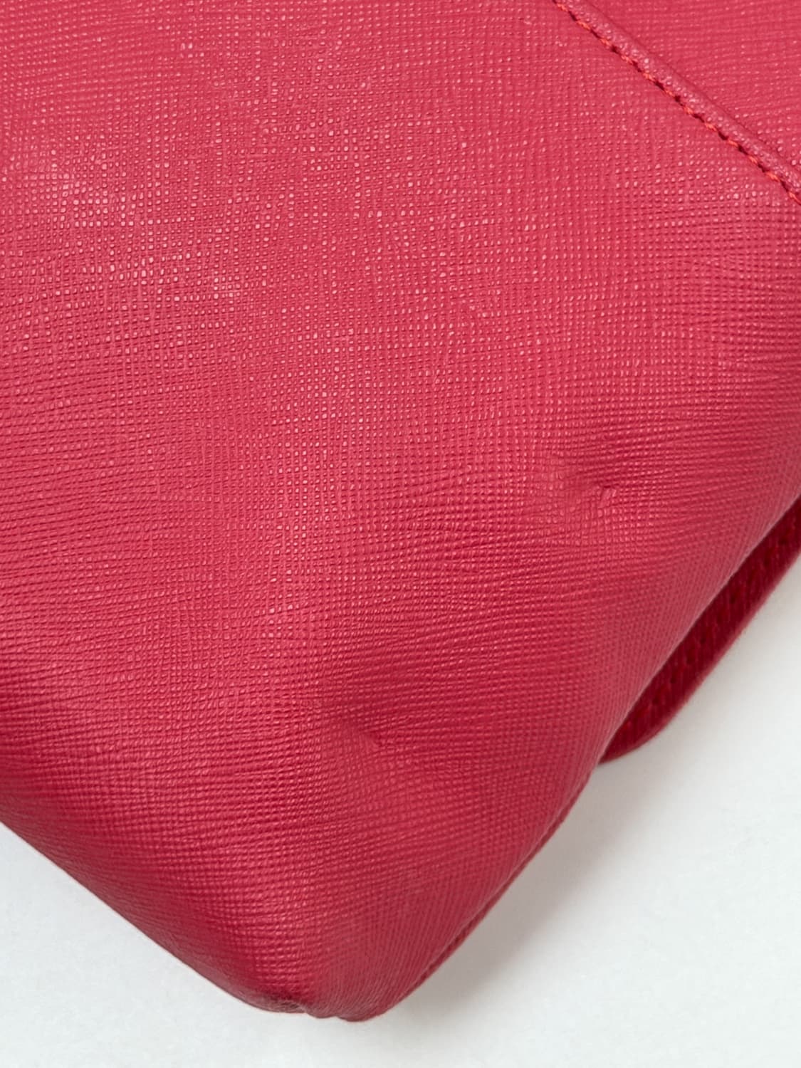 비비안 웨스트우드 사피아노 레더 미니 체인 크로스백 상품이미지4