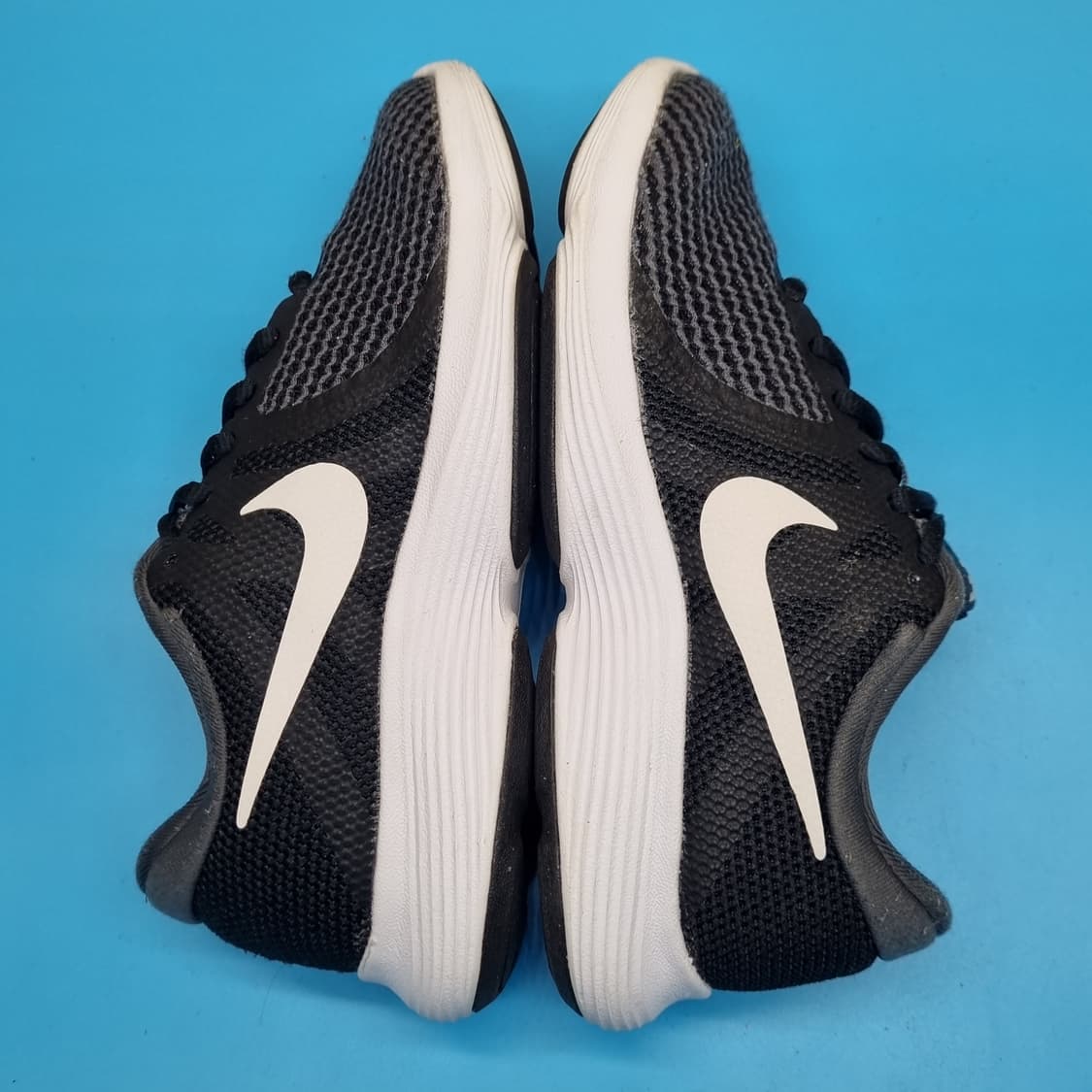 나이키 레볼루션 4 운동화220 상품이미지5