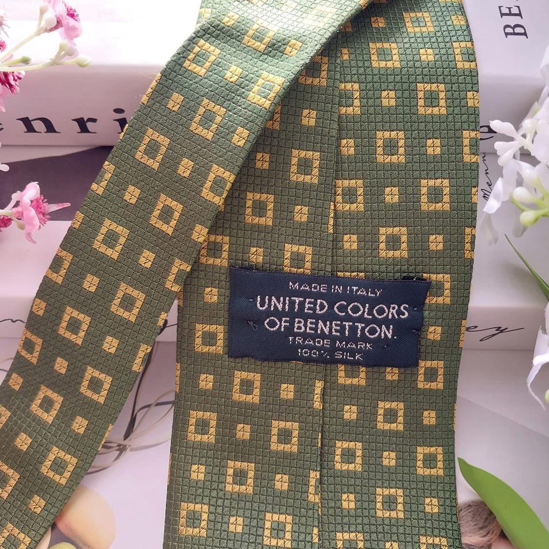 베네통 실크 그린 기하학 자카드 넥타이 9.1cm B등급 K1657
 상품이미지7