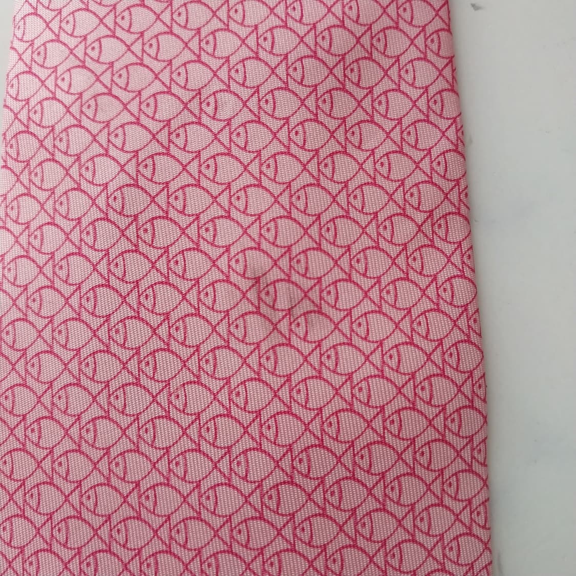 살바토레 페라가모 물고기 모티브 넥타이 9.5cm A등급 K2427
 상품이미지10