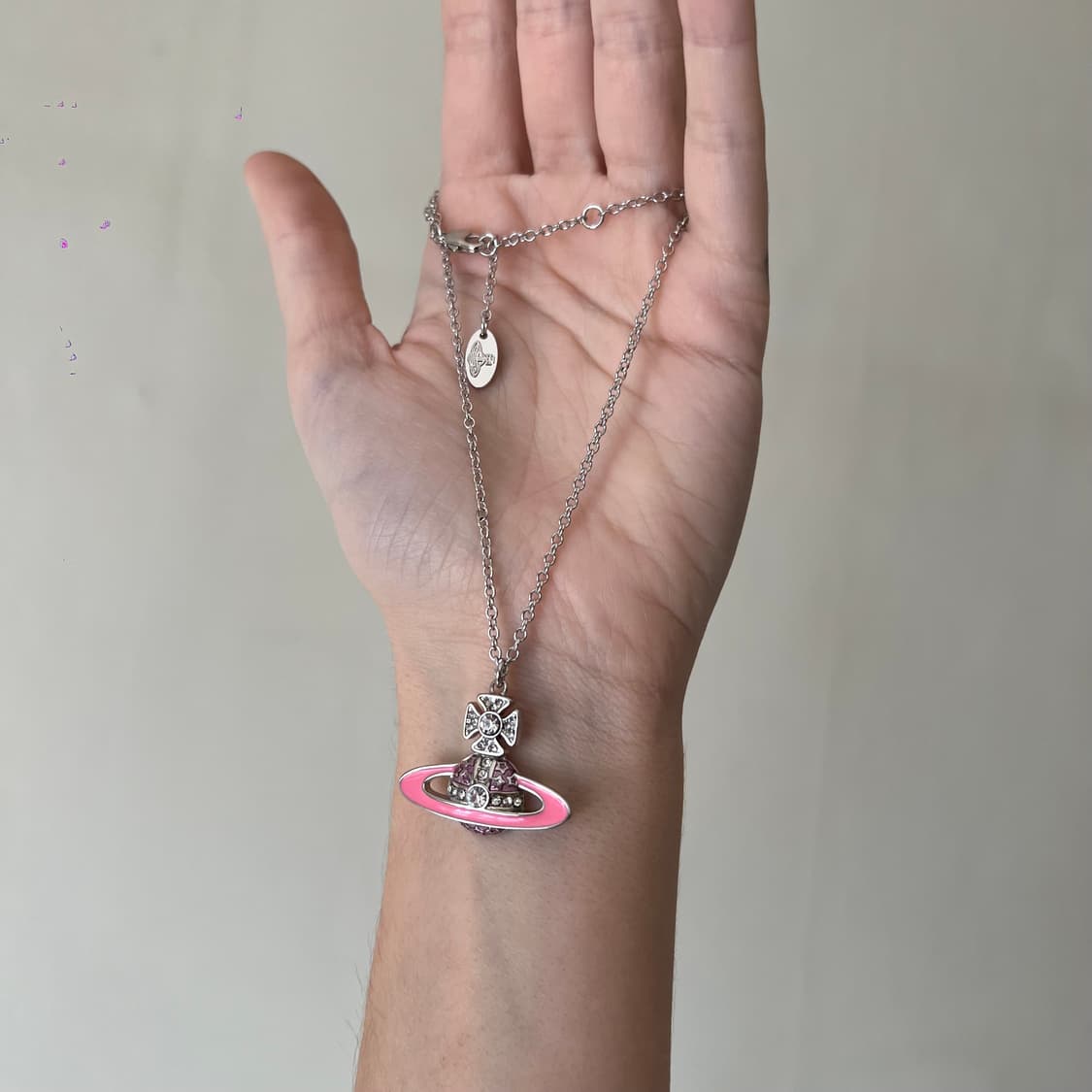 비비안웨스트우드 크리스털 장식 오브 펜던트 네크리스  상품이미지4