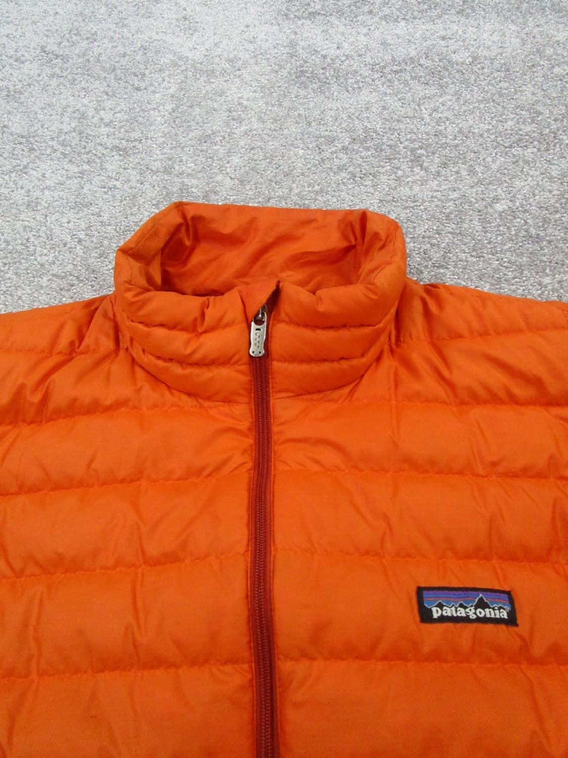 파타고니아 멘즈 경량패딩 오렌지 상품이미지2
