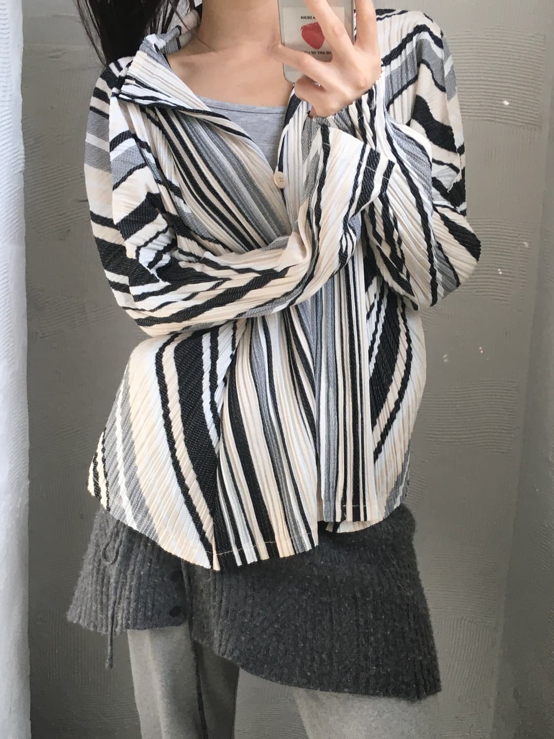 Pleats Please 플리츠플리즈 베이지 블랙 스트라이프 플리츠 자켓 상품이미지1