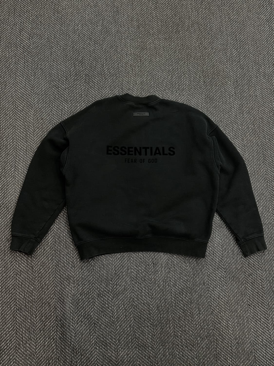 피오갓 에센셜 맨투맨 상품이미지6