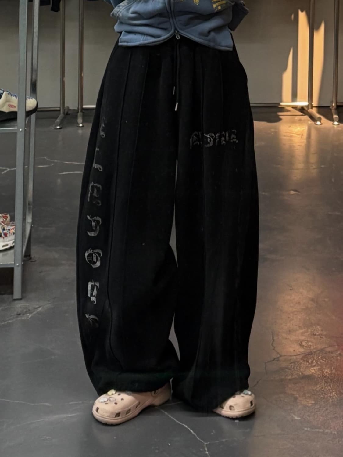 SEEOT 레터링 벌룬 스웻 팬츠 A3445  상품이미지1