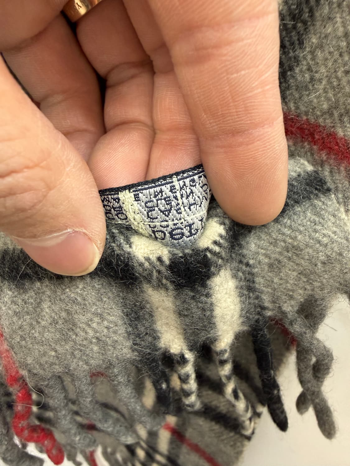 [정품] 버버리 캐시미어 100% 머플러 상품이미지4