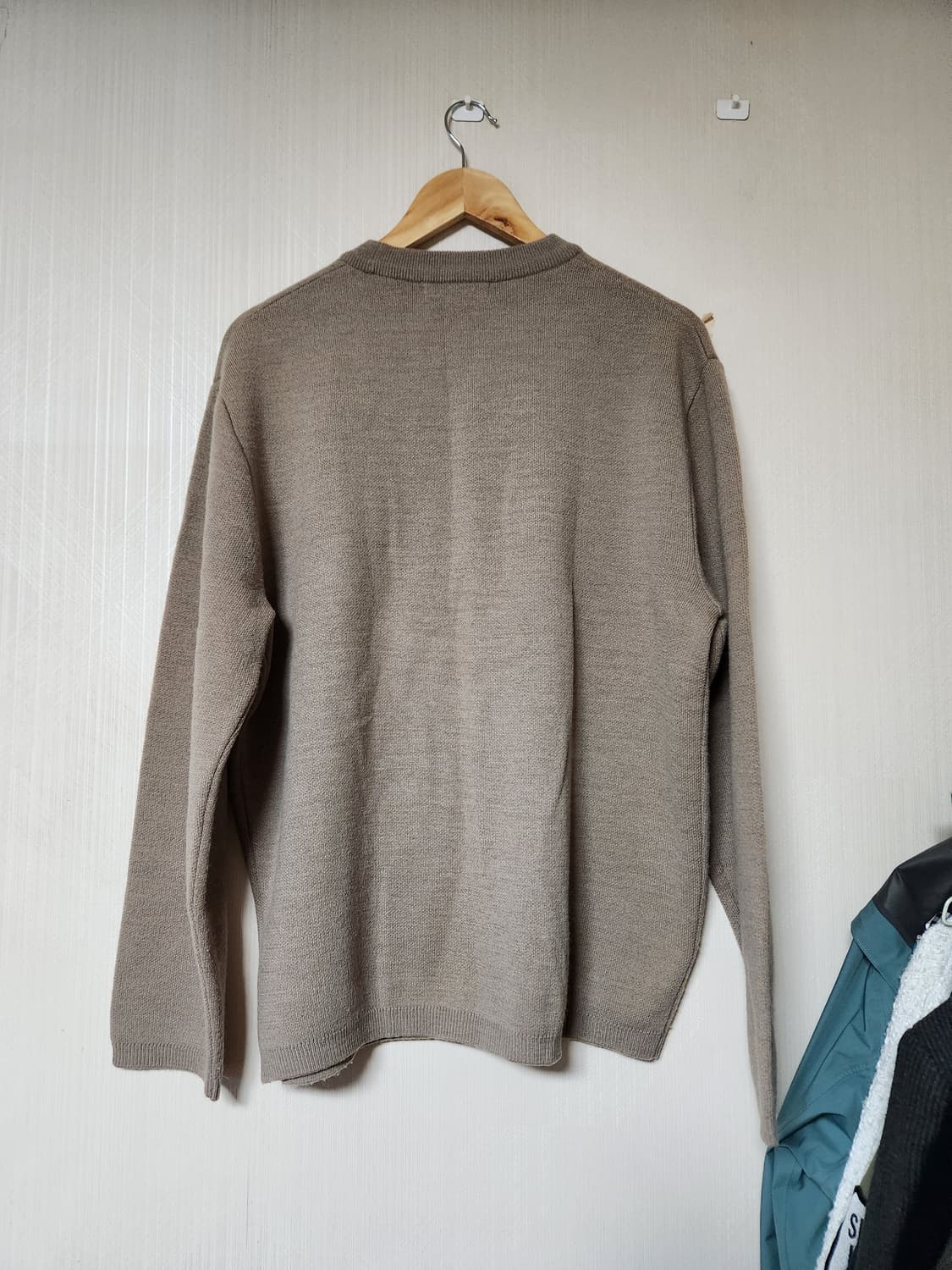 LMOOD 엘무드 화란 세미오버 니트  상품이미지6