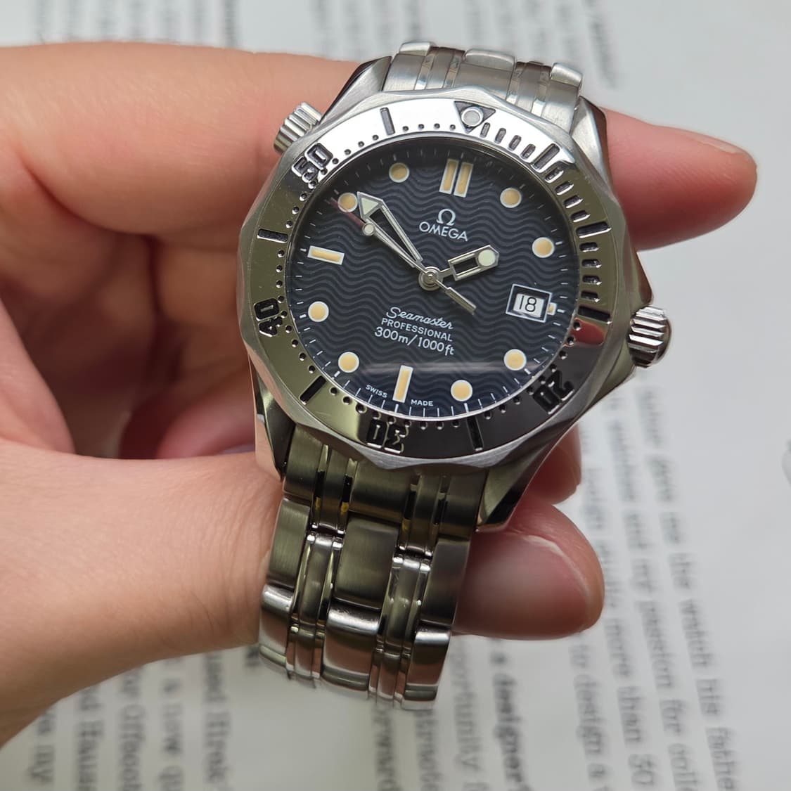 오메가 씨마스터 300m 물결 36mm 쿼츠 브레이슬릿 ver. 상품이미지4