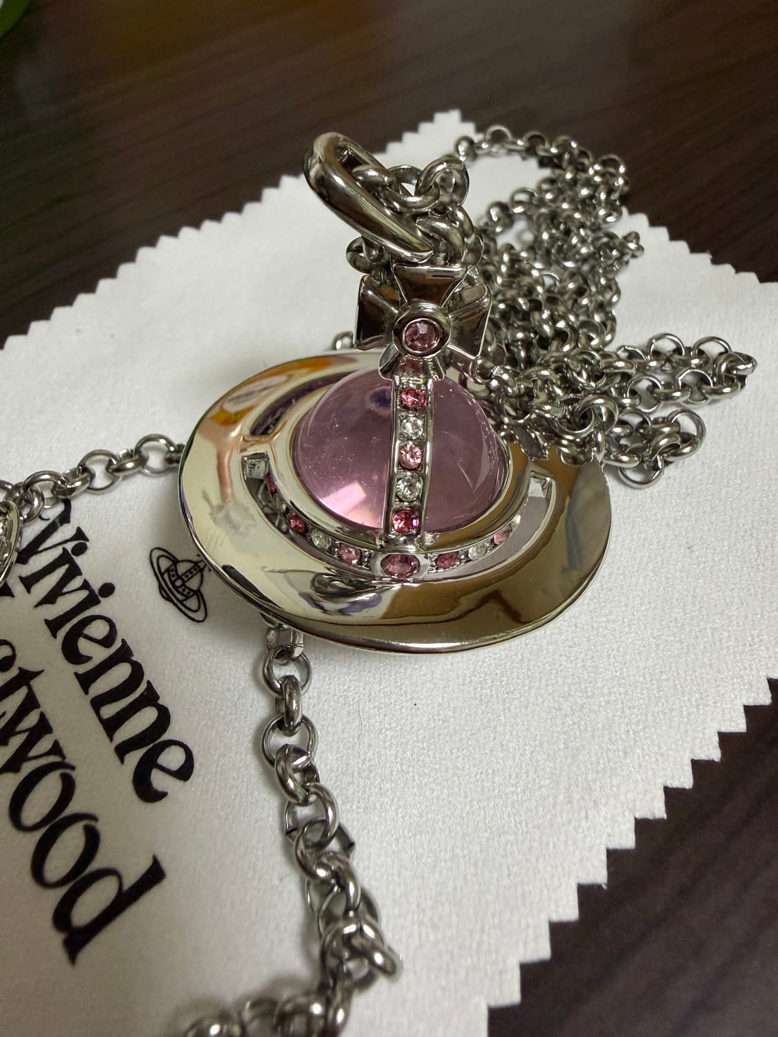 비비안웨스트우드 빅ORB 목걸이 상품이미지1