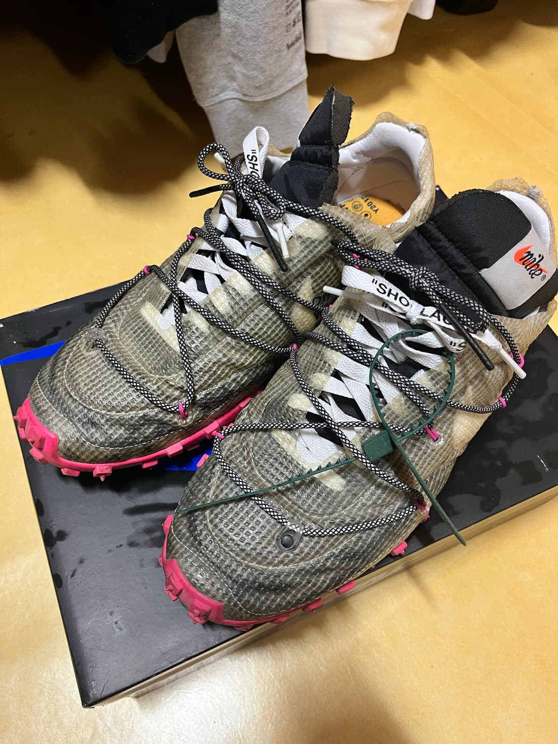 나이키 오프화이트 와플 래이서 상품이미지1